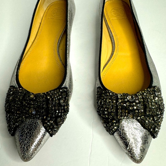 Tory Burch Vanessa Crystal Bow Pointed Toe Flats Size 8 - Picture 10 of 12